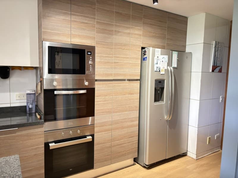 Departamento en venta en Los Domínicos, Las Condes, 4 dormitorios y 5 baños